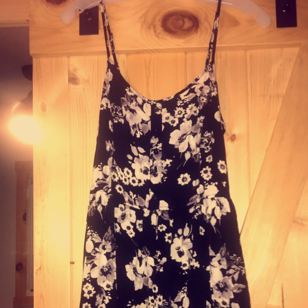 Dress (Short, Floral)